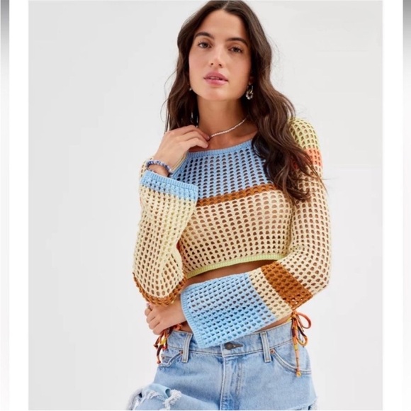 Urban Outfitters Sweaters - Urban Outfitters Chloe Cropped Open Knit Sweater New Small Cream Blue Green 70s